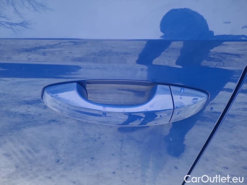  Skoda  Fabia  3 (2015)  1.0TSI 70 Active #4