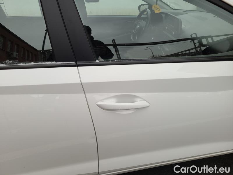  Hyundai  i20   (BC3) (2020)  1.2i 62 Comfort Club 5d #19