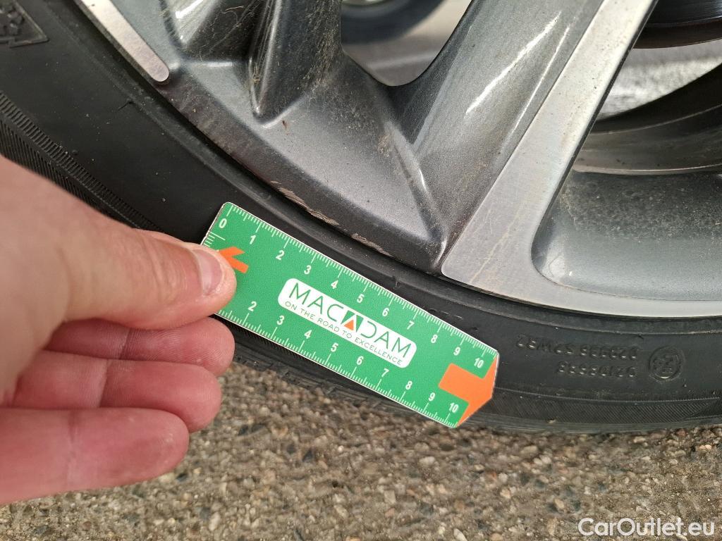  Hyundai  i30 HYUNDAI  Sport Wagon / 2020 / 5P / Break 1.0 T-GDI 120 MHEV I-MT CREATIVE SW #38