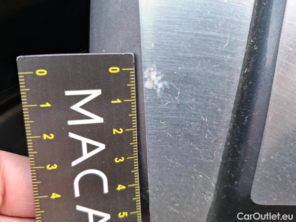  Hyundai  Bayon HYUNDAI  / 2021 / 5P / SUV 1.0 T-GDI 100 DCT- 7 HYB 48V CREATIVE #18