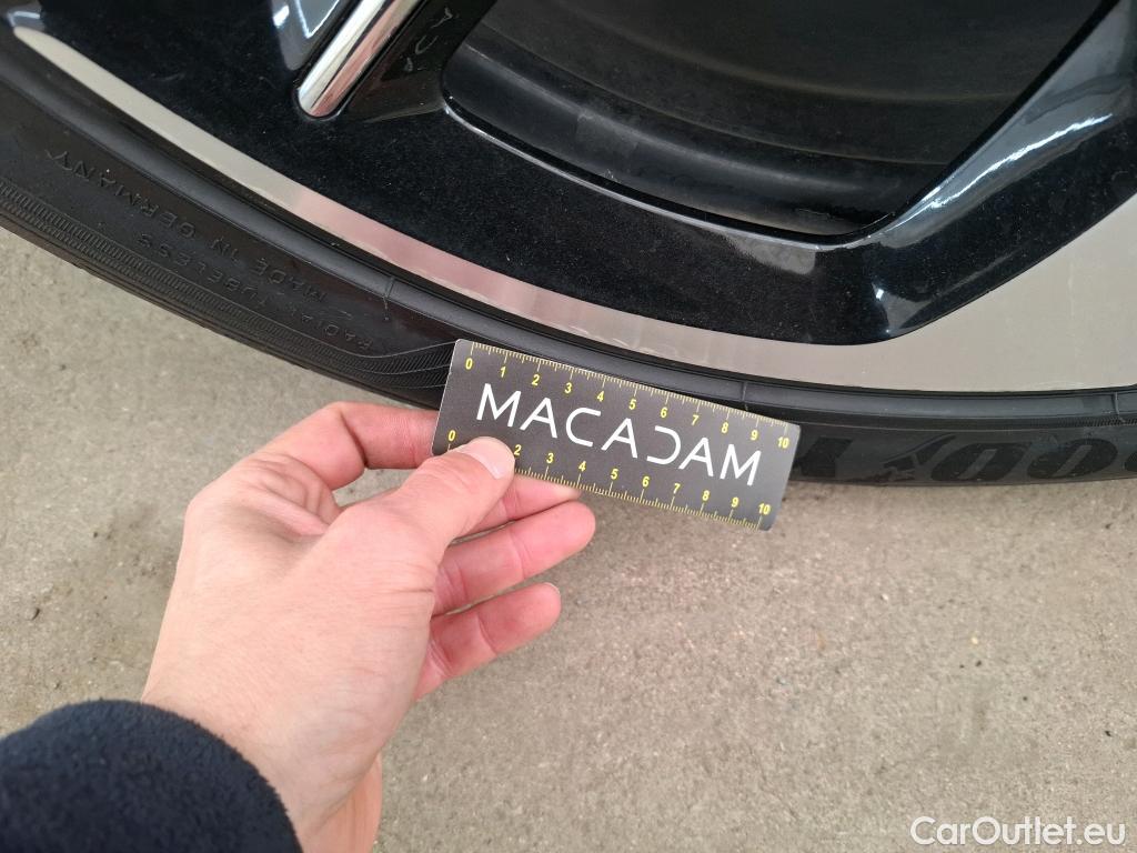  DS  DS7 DS DS 7 / 2022 / 5P / SUV E-TENSE 225 OPERA #16