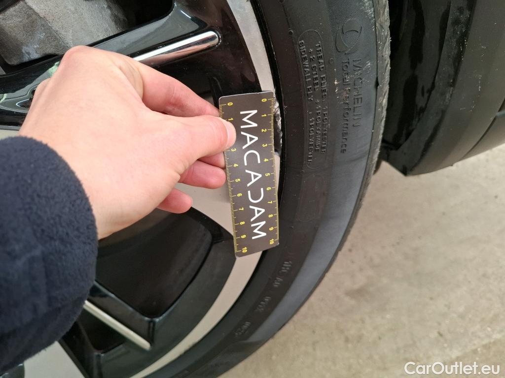  DS  DS7 DS DS 7 / 2022 / 5P / SUV E-TENSE 225 OPERA #26