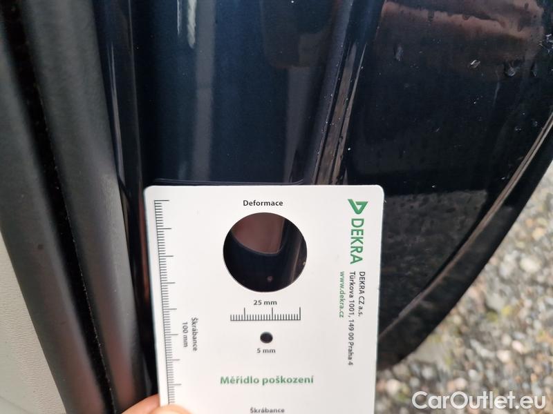  Volvo  XC90  (2002)  T8 RE Plus Dark AWD AT #24