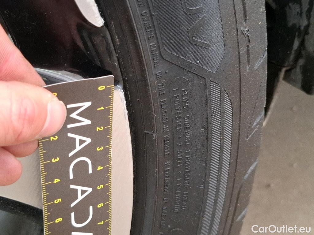  DS  DS7 DS DS 7 / 2022 / 5P / SUV E-TENSE 225 OPERA #20