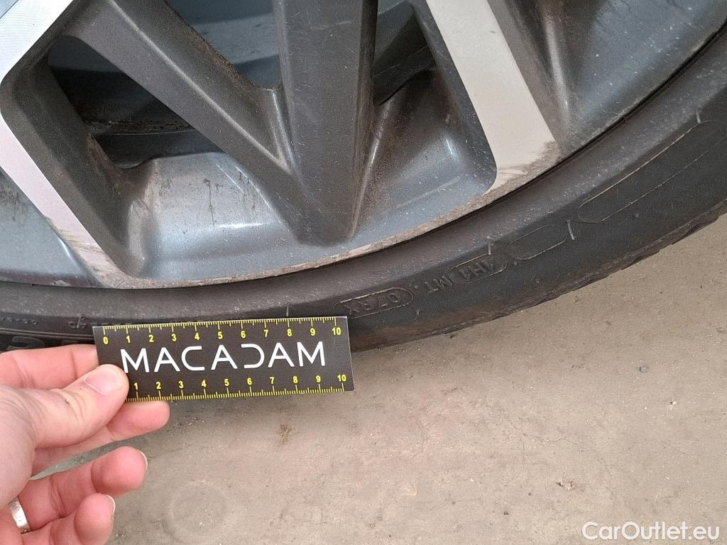  Hyundai  Konna Kona Executive Hybrid 2WD 1.6 GDI 140CV BVA6 E6dT #69