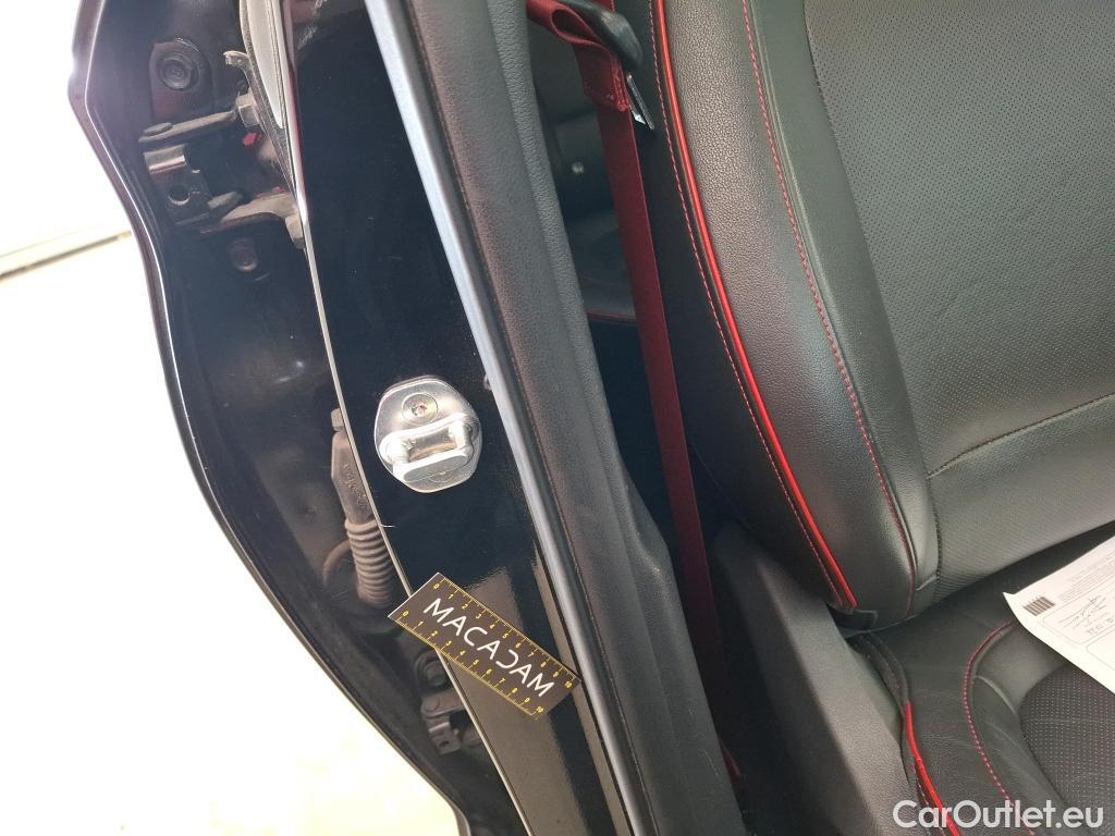  Hyundai  Konna Kona Executive Hybrid 2WD 1.6 GDI 140CV BVA6 E6dT #88