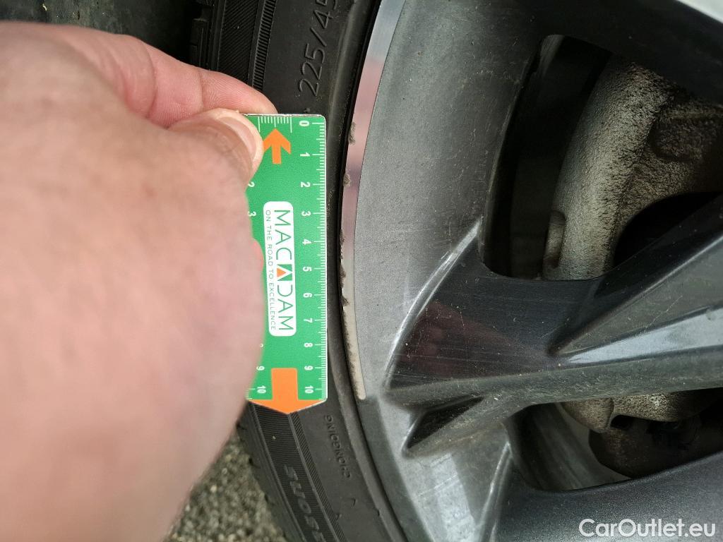  Hyundai  i30 HYUNDAI  Sport Wagon / 2020 / 5P / Break 1.0 T-GDI 120 MHEV I-MT CREATIVE SW #14