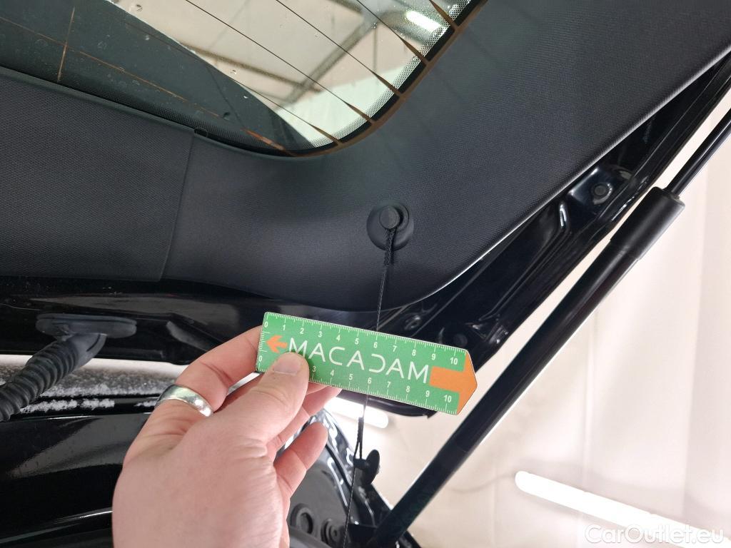  Ford  Kuga  / 2019 / 5P / SUV 2.5 Dur 225 hybrid PHEV Pshift Titanium #17