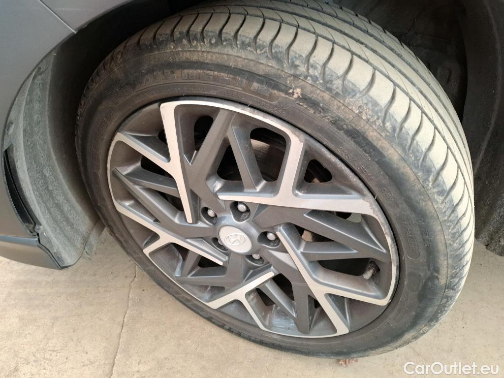  Hyundai  Konna Kona Executive Hybrid 2WD 1.6 GDI 140CV BVA6 E6dT #40