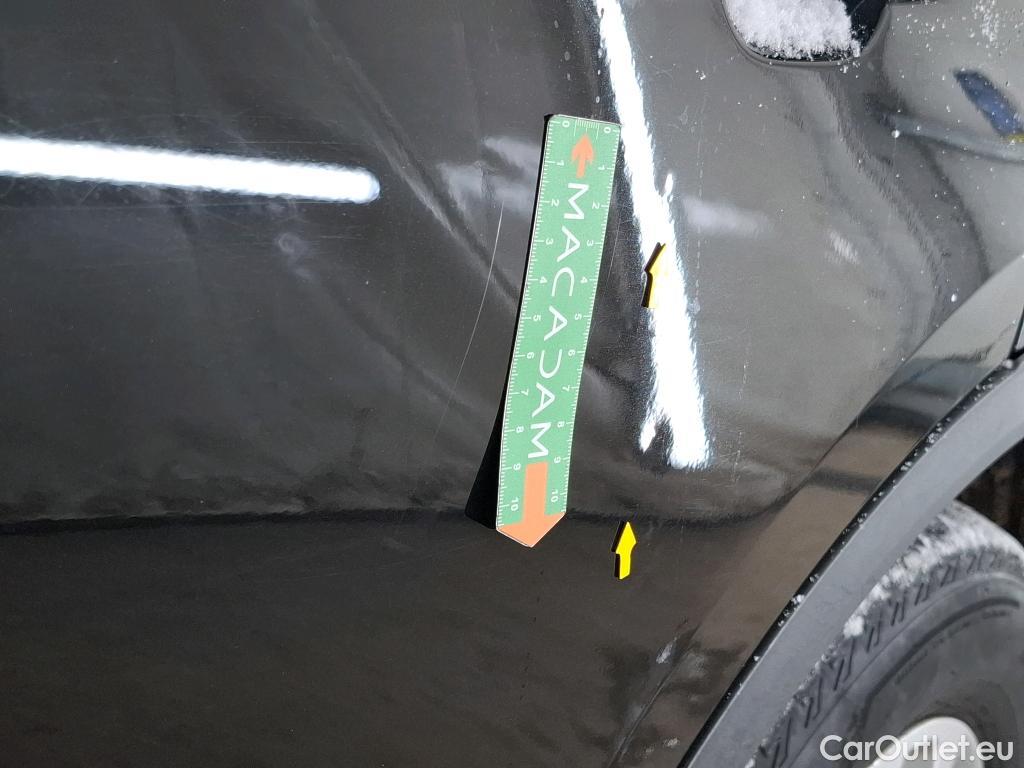  Ford  Kuga  / 2019 / 5P / SUV 2.5 Dur 225 hybrid PHEV Pshift Titanium #8