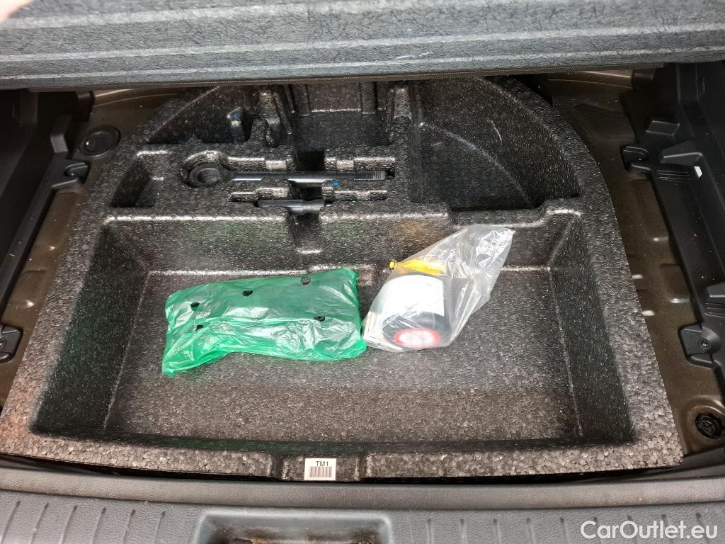  Hyundai  Konna Kona Executive Hybrid 2WD 1.6 GDI 140CV BVA6 E6dT #101