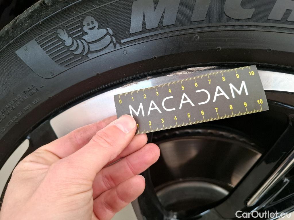  DS  DS7 DS DS 7 / 2022 / 5P / SUV E-TENSE 225 OPERA #28