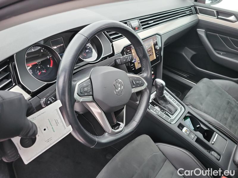 Volkswagen  Passat  Variant (CB5) (2019) Pas.Var.2.0TDI 110 Elegance AT #10