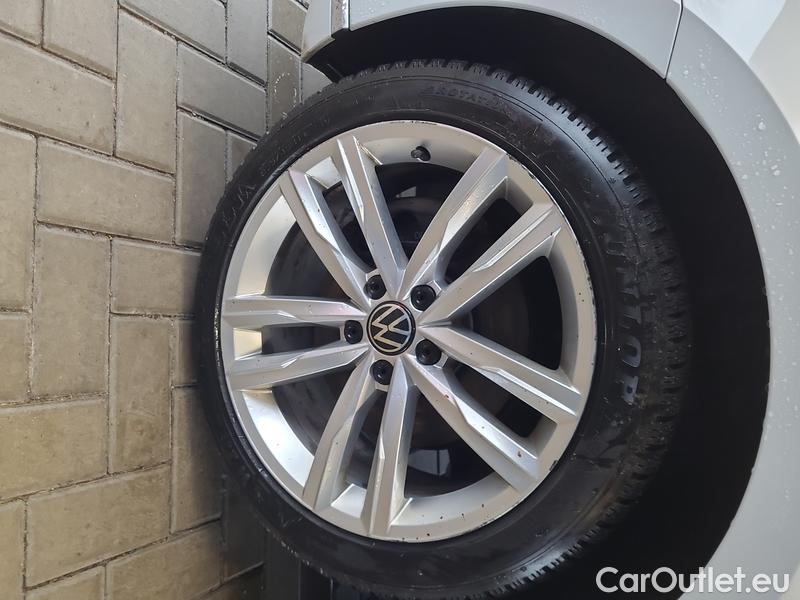  Volkswagen  Passat  7 (2014) Pas.Var.2.0TDI 147 Elegance AT #3