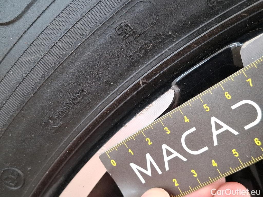  DS  DS7 DS DS 7 / 2022 / 5P / SUV E-TENSE 225 OPERA #19