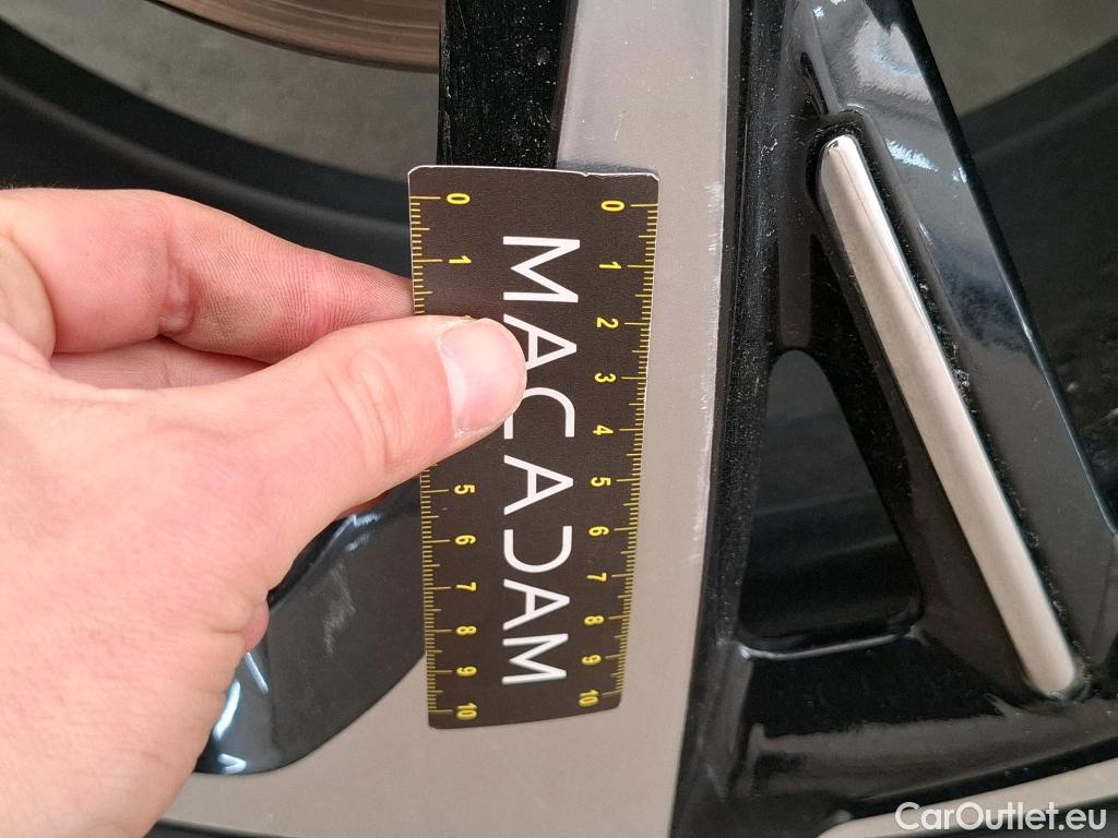  DS  DS7 DS DS 7 / 2022 / 5P / SUV E-TENSE 225 OPERA #21