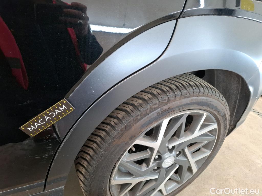  Hyundai  Konna Kona Executive Hybrid 2WD 1.6 GDI 140CV BVA6 E6dT #111