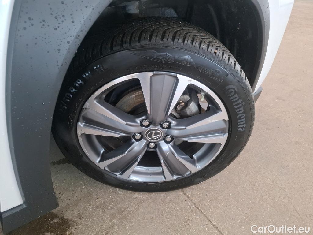  Lexus  UX LEXUS  / 2018 / 5P / SUV 300E Executive #20