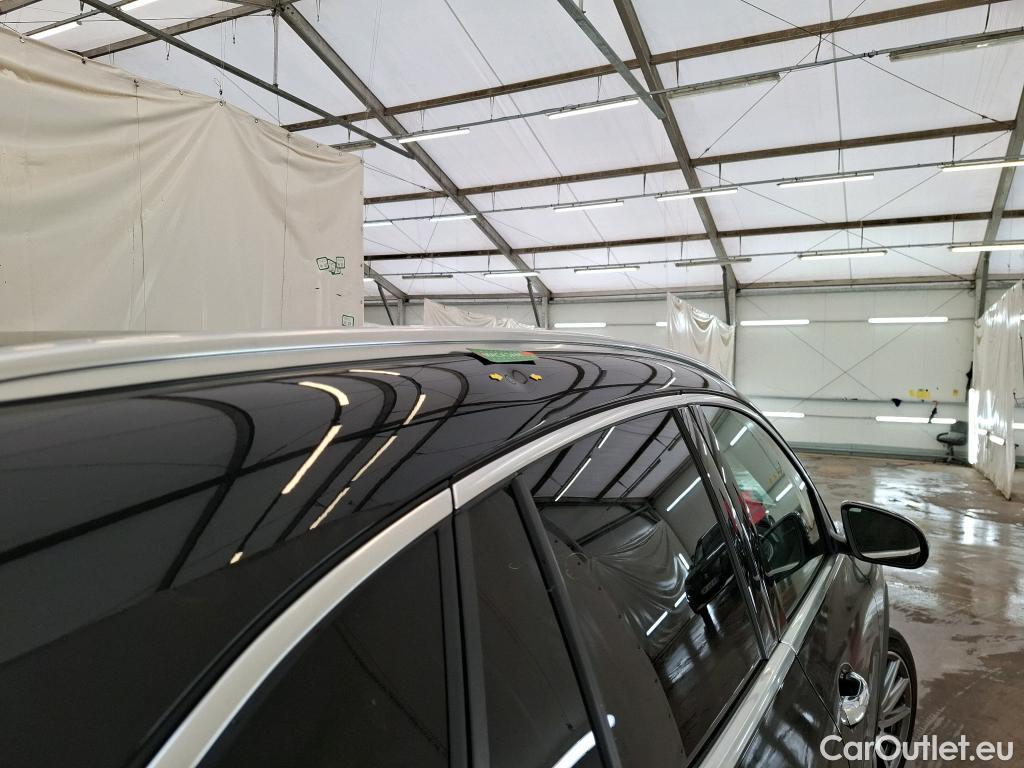  Mercedes  GLA MERCEDES-BENZ  / 2020 / 5P / SUV 1.3  250 e AMG LINE DCT #5