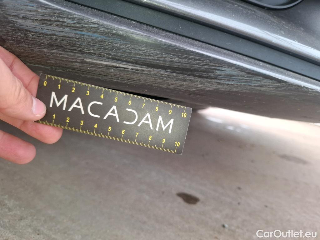  Mercedes  B-Klasse MERCEDES-BENZ Classe B / 2019 / 5P / monospace B 250e AMG Line Edition #12