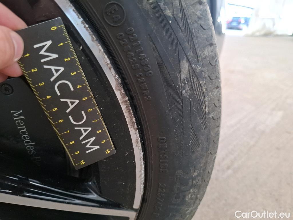  Mercedes  B-Klasse MERCEDES-BENZ Classe B / 2019 / 5P / monospace B 250e AMG Line Edition #42