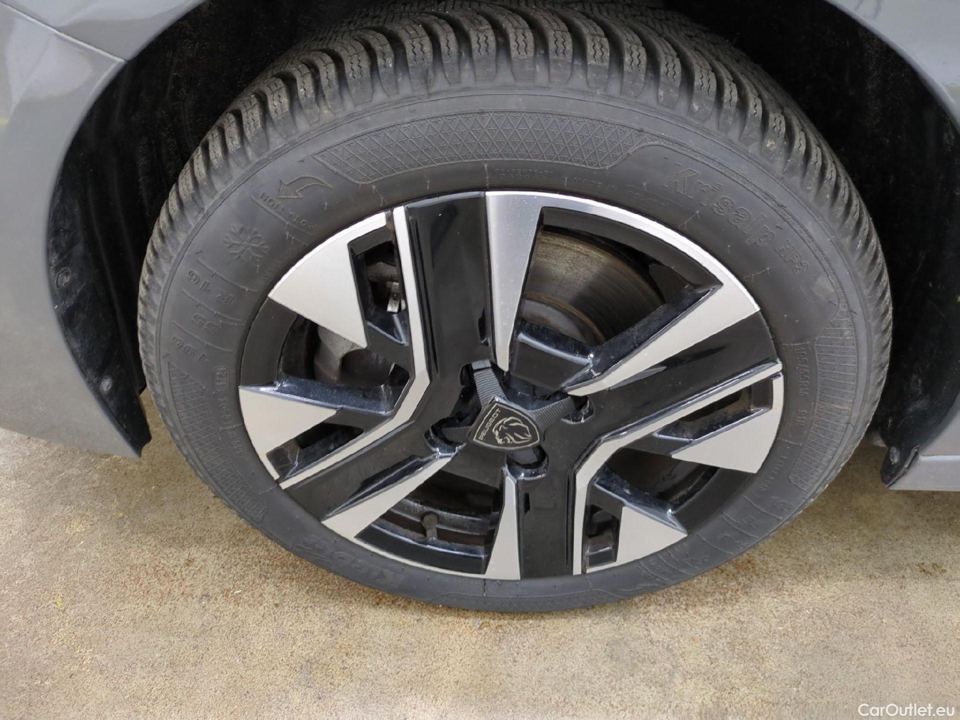  Peugeot  208 PEUGEOT e- / 2023 / 5P / Berline Electrique 136ch Style(SP)  / TRANSFO VP VF #16