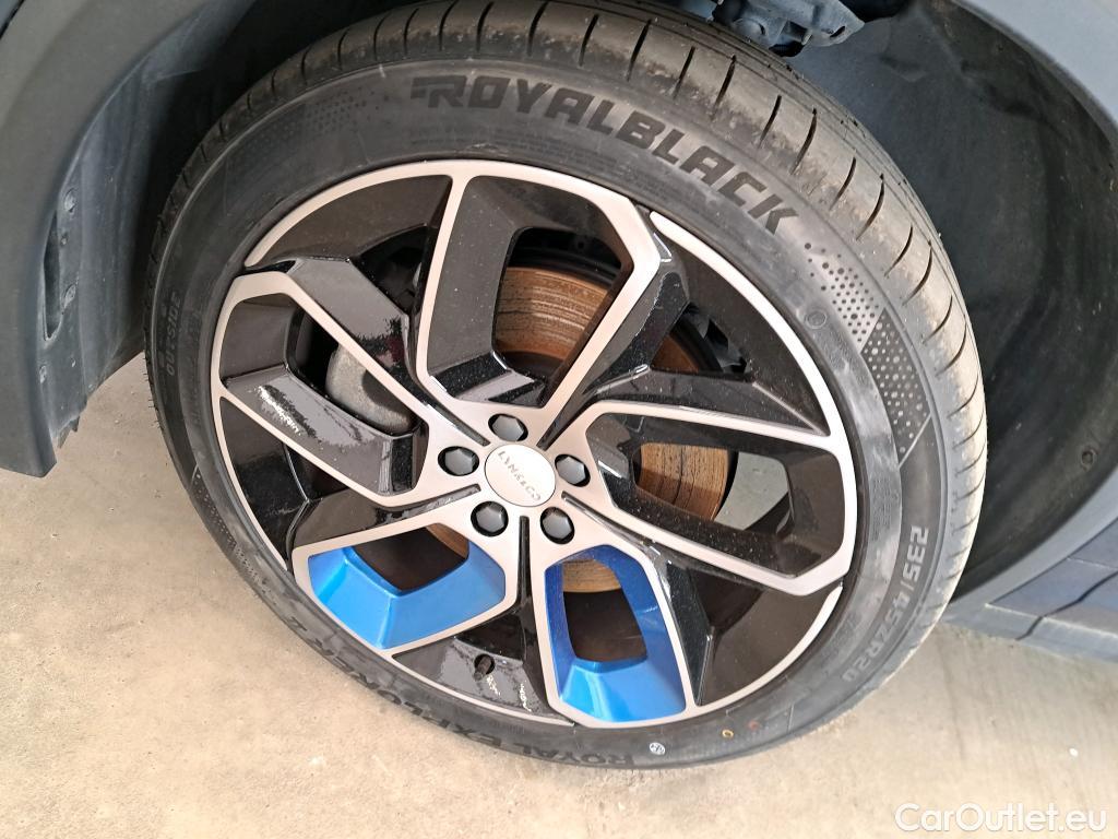  LYNK & Co  01 LYNK & CO  / 2020 / 5P / SUV 1.5 261ch  Hybride Rechargeable #6