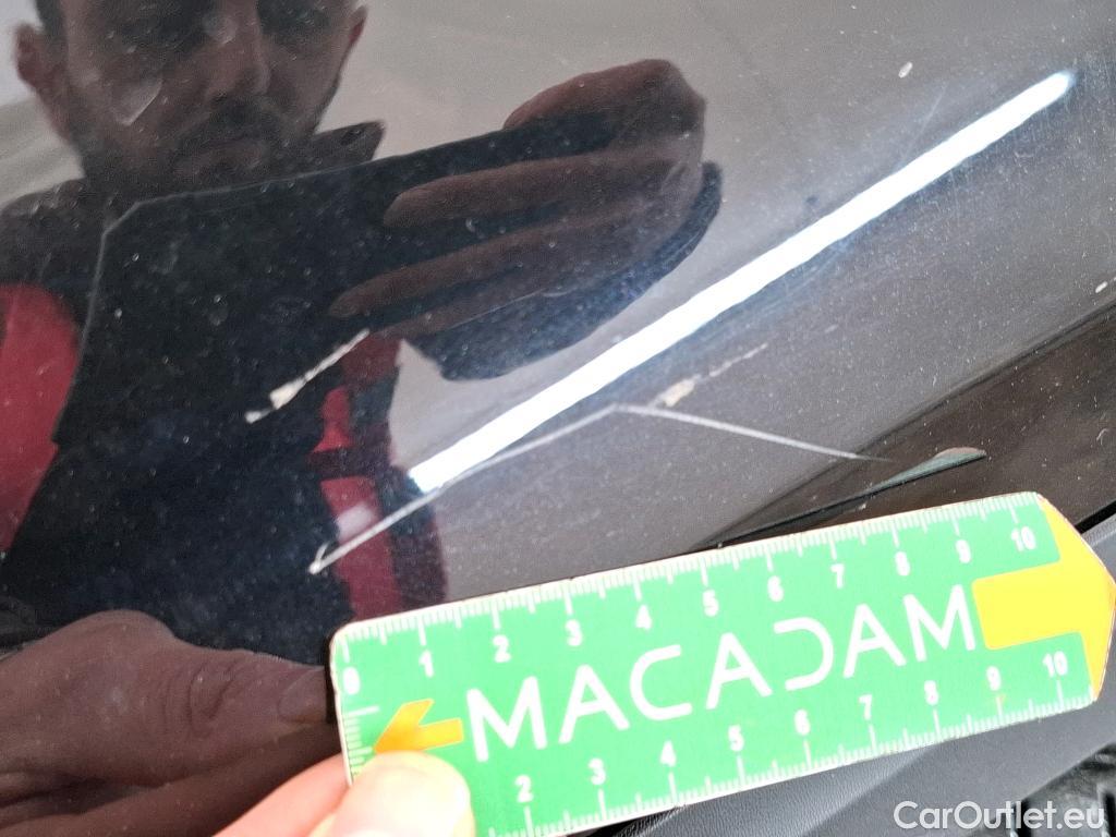  Mercedes  GLA MERCEDES-BENZ  / 2020 / 5P / SUV 1.3  250 e AMG LINE DCT #2