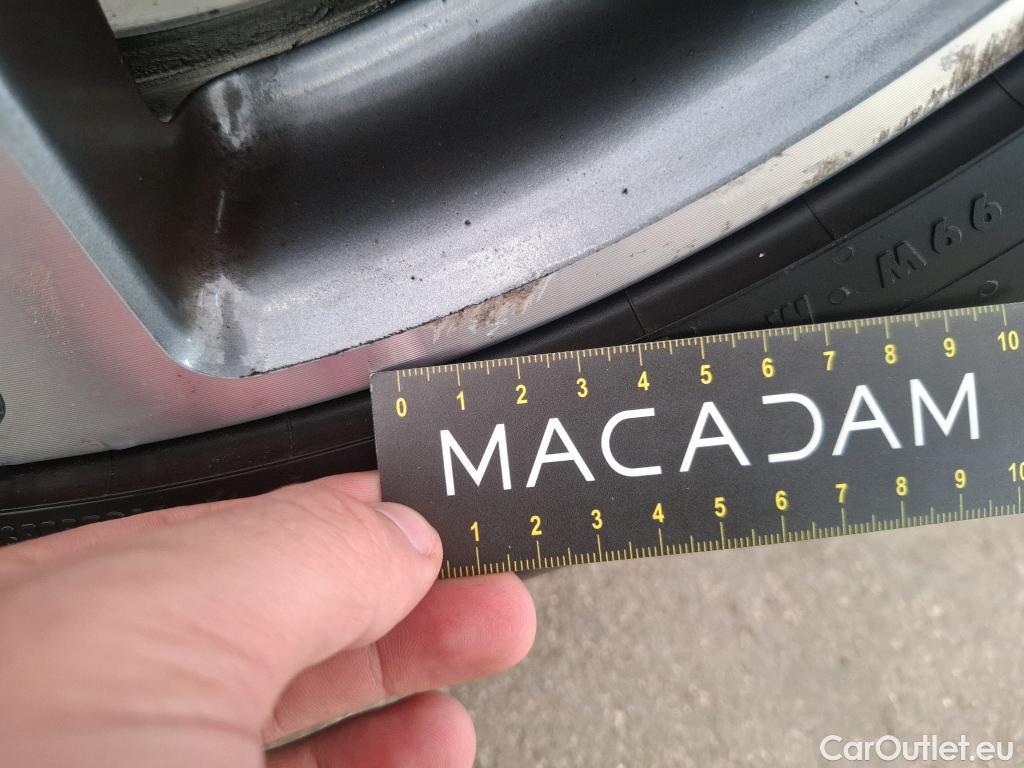  Lexus  UX LEXUS  / 2018 / 5P / SUV 300E Executive #15