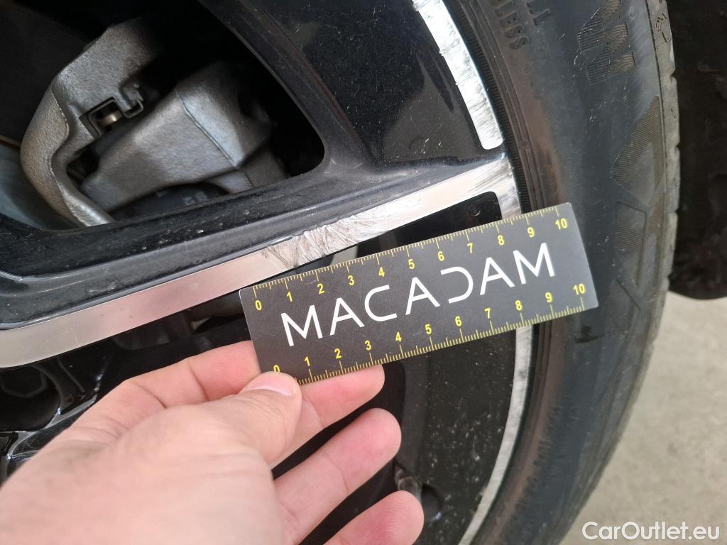  Mercedes  B-Klasse MERCEDES-BENZ Classe B / 2019 / 5P / monospace B 250e AMG Line Edition #34