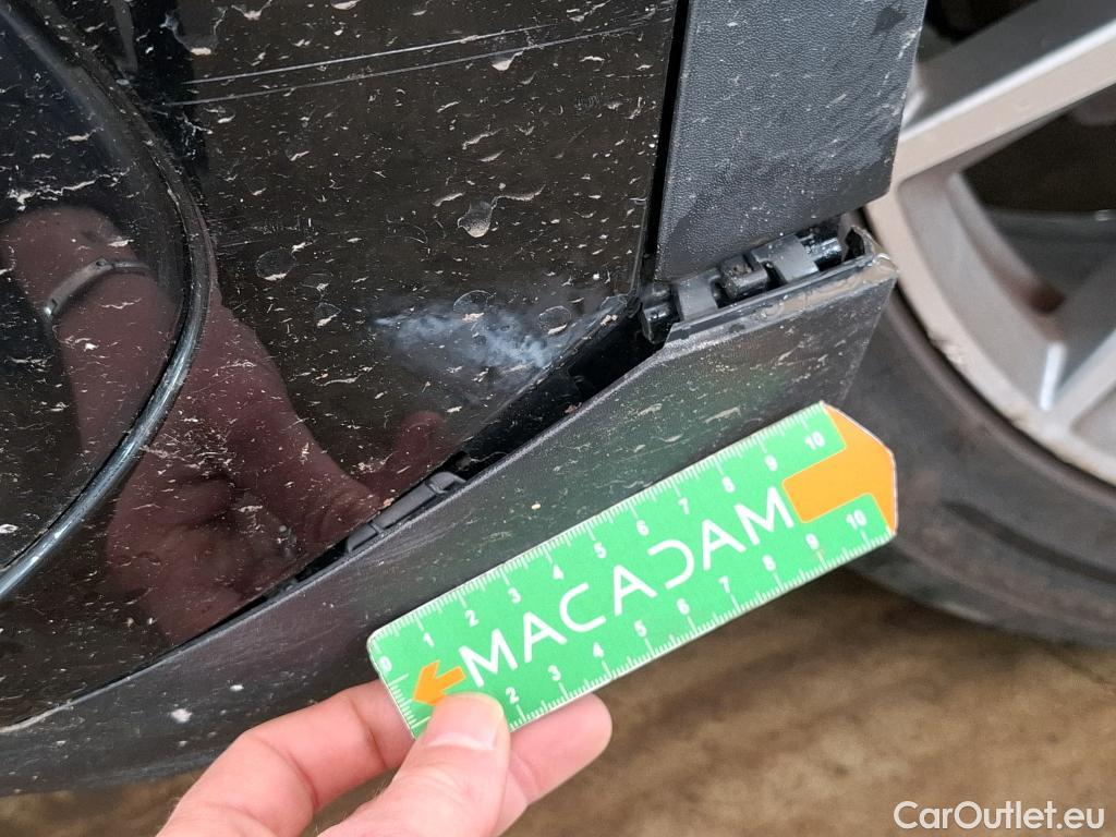  Mercedes  GLA MERCEDES-BENZ  / 2020 / 5P / SUV 1.3  250 e AMG LINE DCT #48