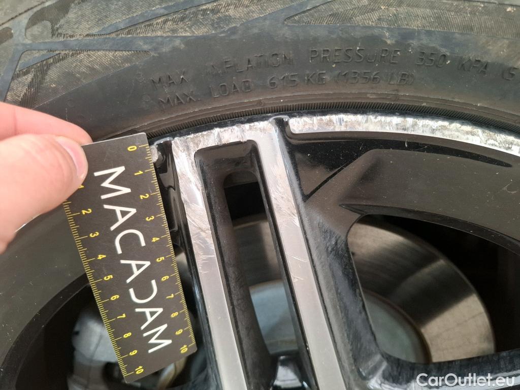  Mercedes  B-Klasse MERCEDES-BENZ Classe B / 2019 / 5P / monospace B 250e AMG Line Edition #50