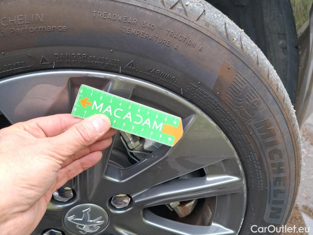  Peugeot  208  (e-) Active Business 50kWh BVA #4