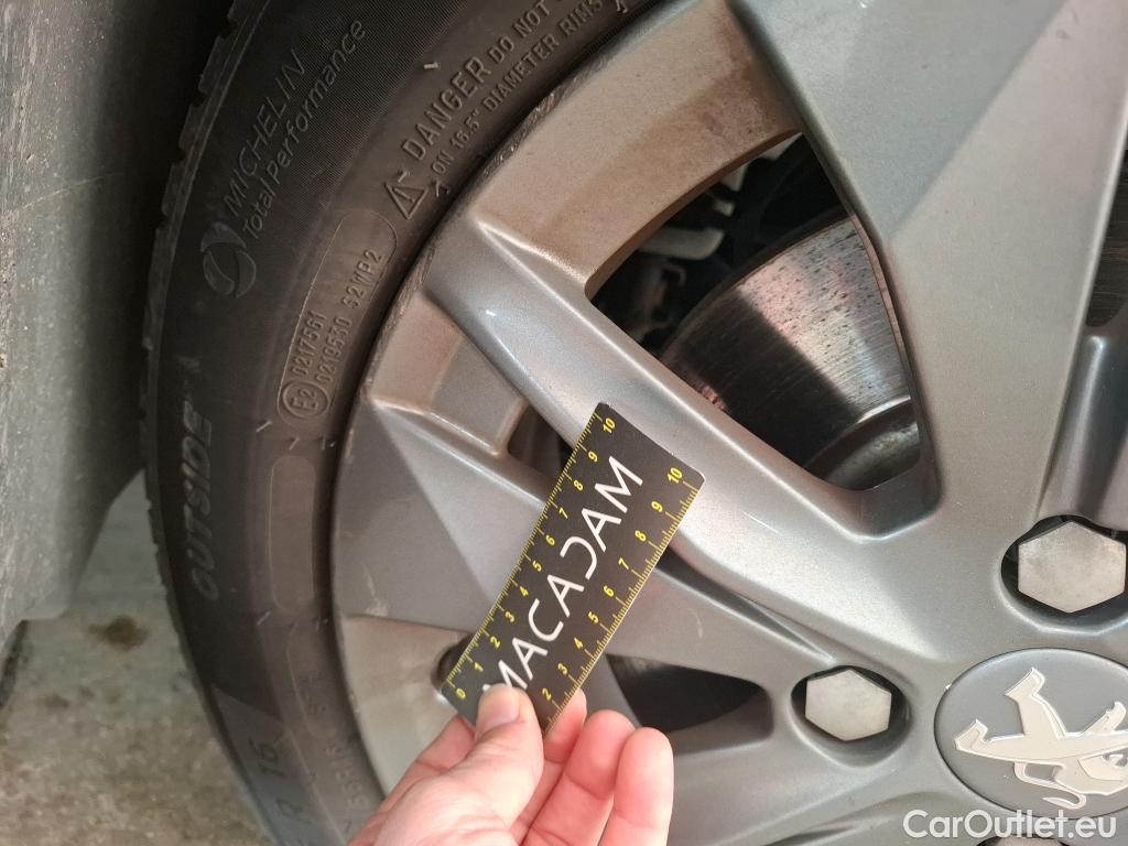  Peugeot  208  (e-) Active Business 50kWh BVA #14