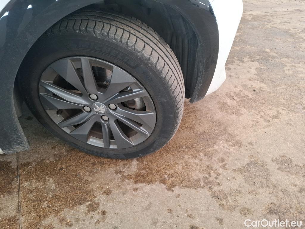  Peugeot  208  (e-) Active Business 50kWh BVA #9