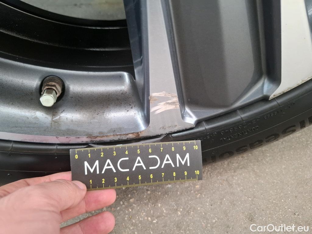  Lexus  UX LEXUS  / 2018 / 5P / SUV 300E Executive #37