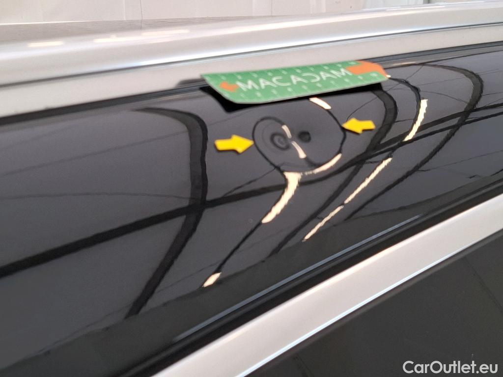  Mercedes  GLA MERCEDES-BENZ  / 2020 / 5P / SUV 1.3  250 e AMG LINE DCT #6