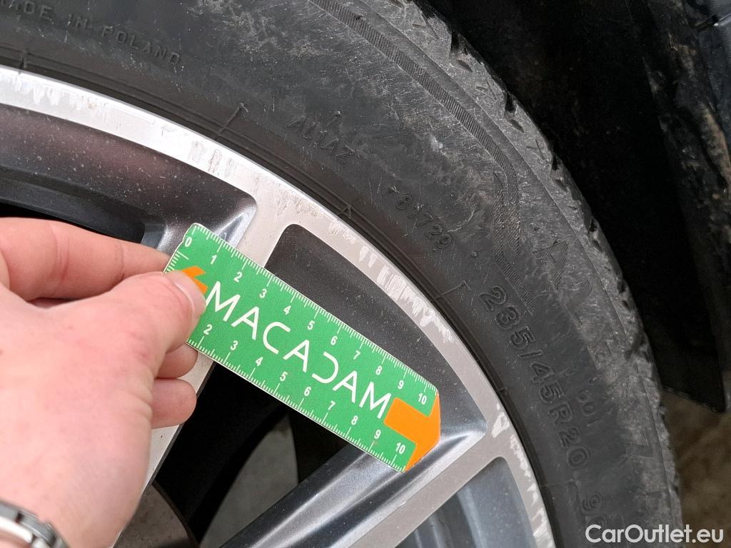  Mercedes  GLA MERCEDES-BENZ  / 2020 / 5P / SUV 1.3  250 e AMG LINE DCT #32