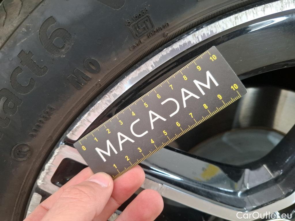  Mercedes  B-Klasse MERCEDES-BENZ Classe B / 2019 / 5P / monospace B 250e AMG Line Edition #29