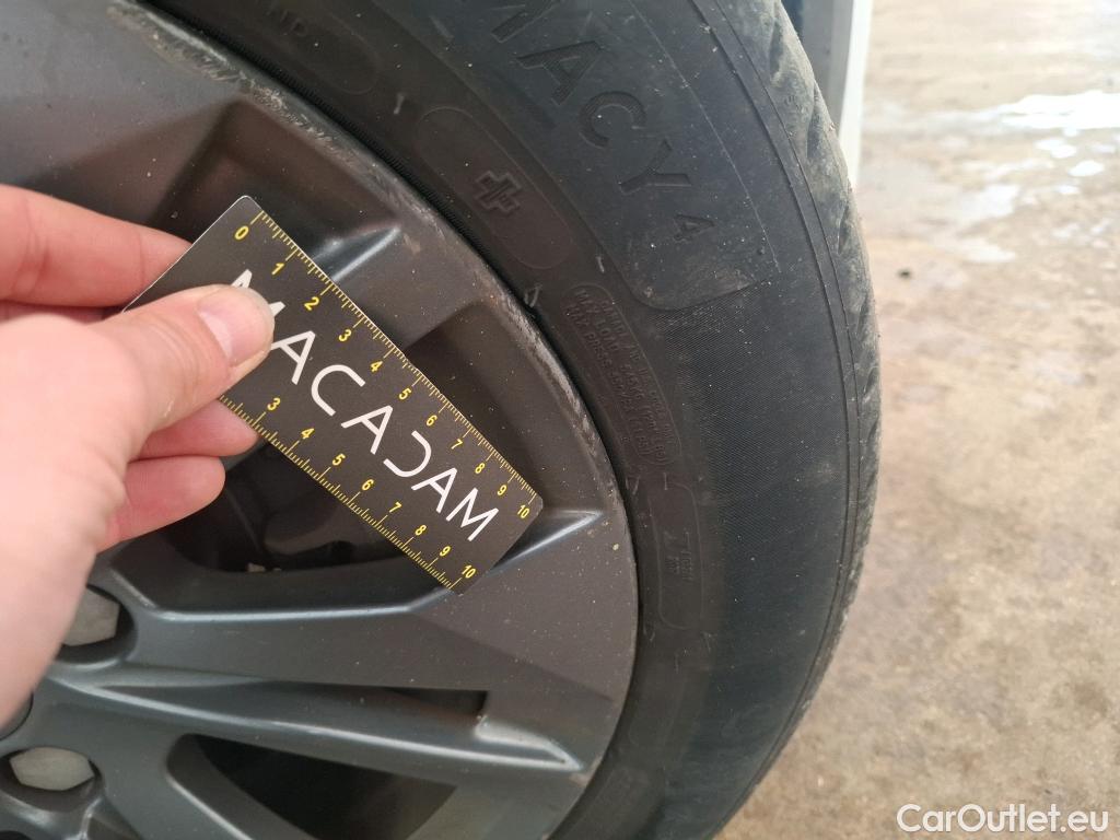  Peugeot  208  (e-) Active Business 50kWh BVA #12