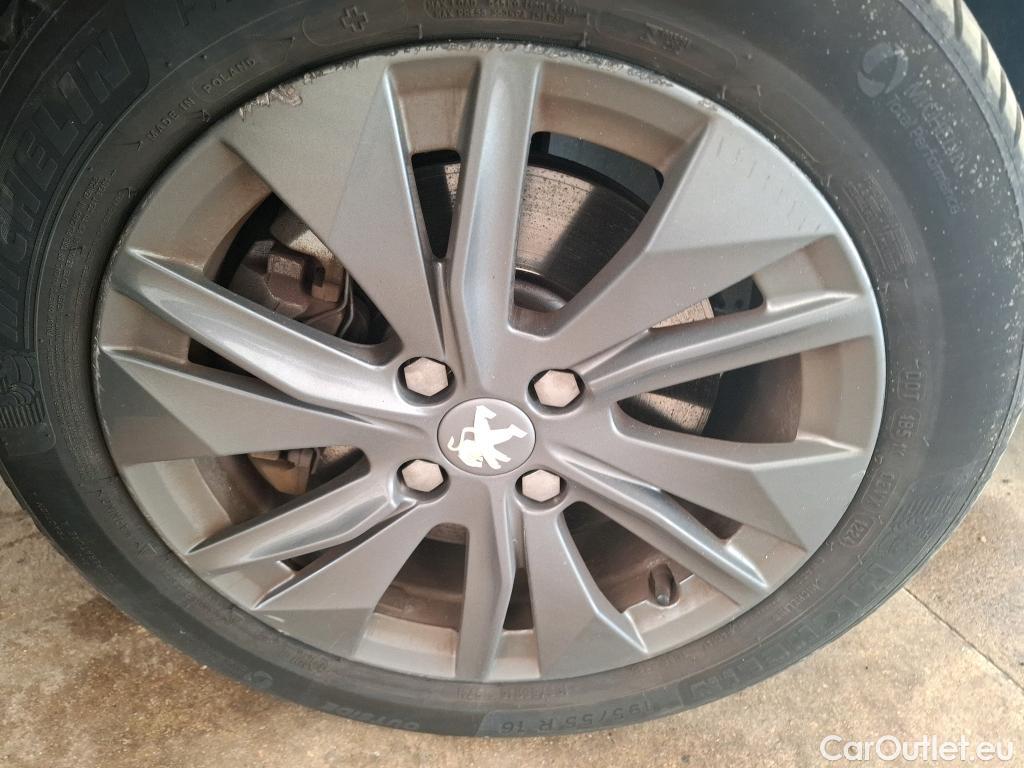  Peugeot  208  (e-) Active Business 50kWh BVA #4