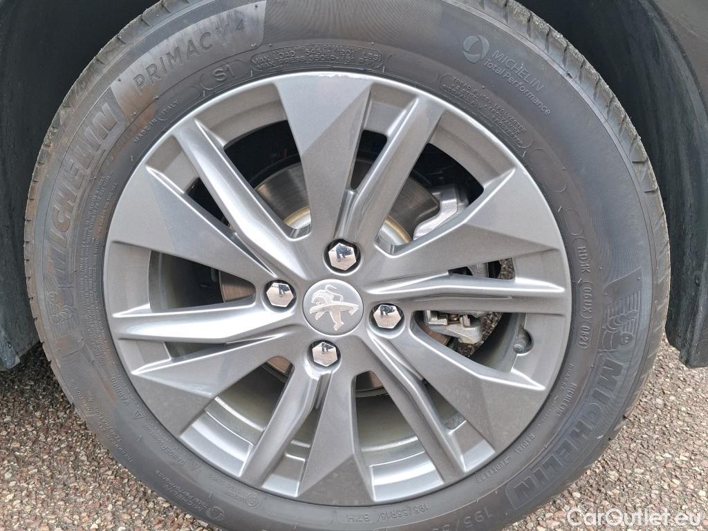  Peugeot  208  (e-) Active Business 50kWh BVA #10