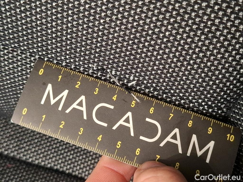  Renault  Captur RENAULT  / 2019 / 5P / SUV Intens TCe 160 EDC -21 #4