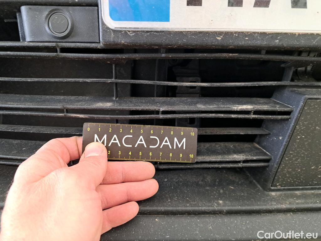  Renault  Captur  II Techno 1.6 E-TECH Hybrid 145CV BVA6 6E #9