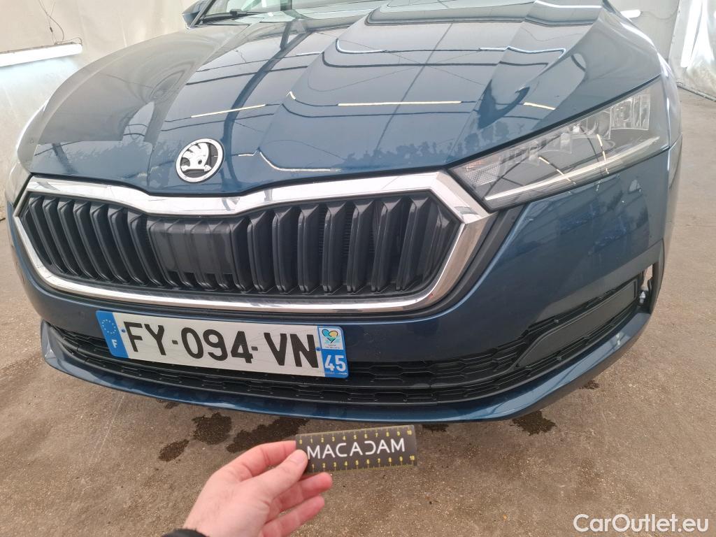  Skoda  Octavia SKODA  Combi / 2020 / 5P / Break 1.4 TSI PHEV iV 204 DSG6e Business #9