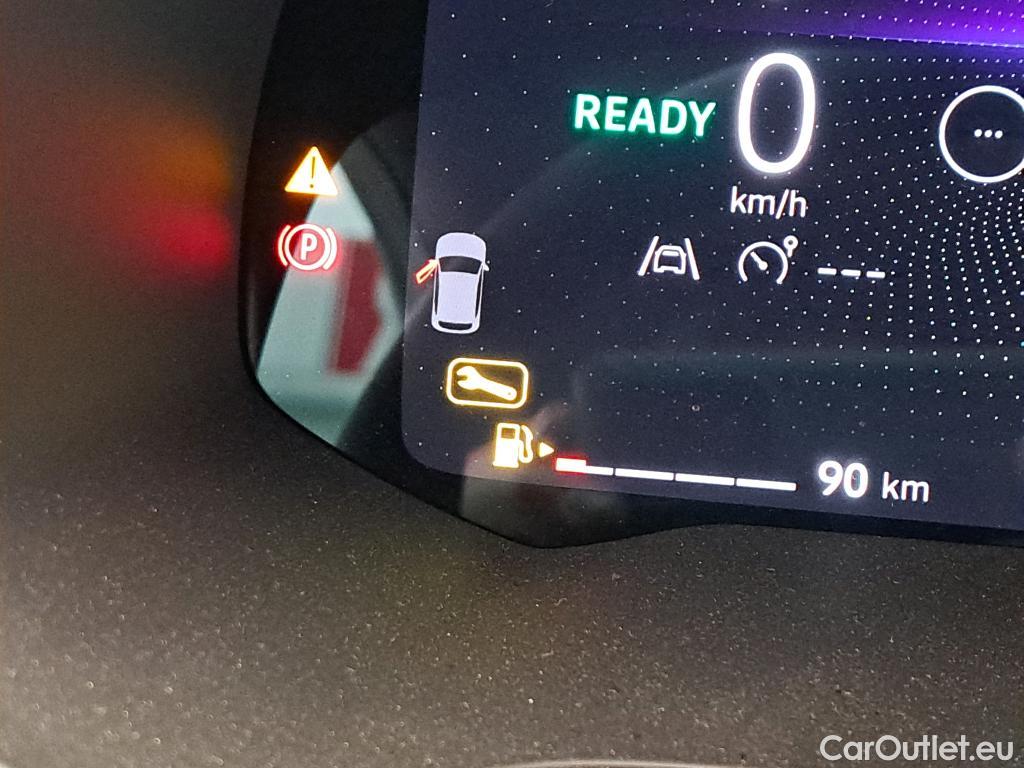  Renault  Captur  II Techno 1.6 E-TECH Hybrid 145CV BVA6 6E #37