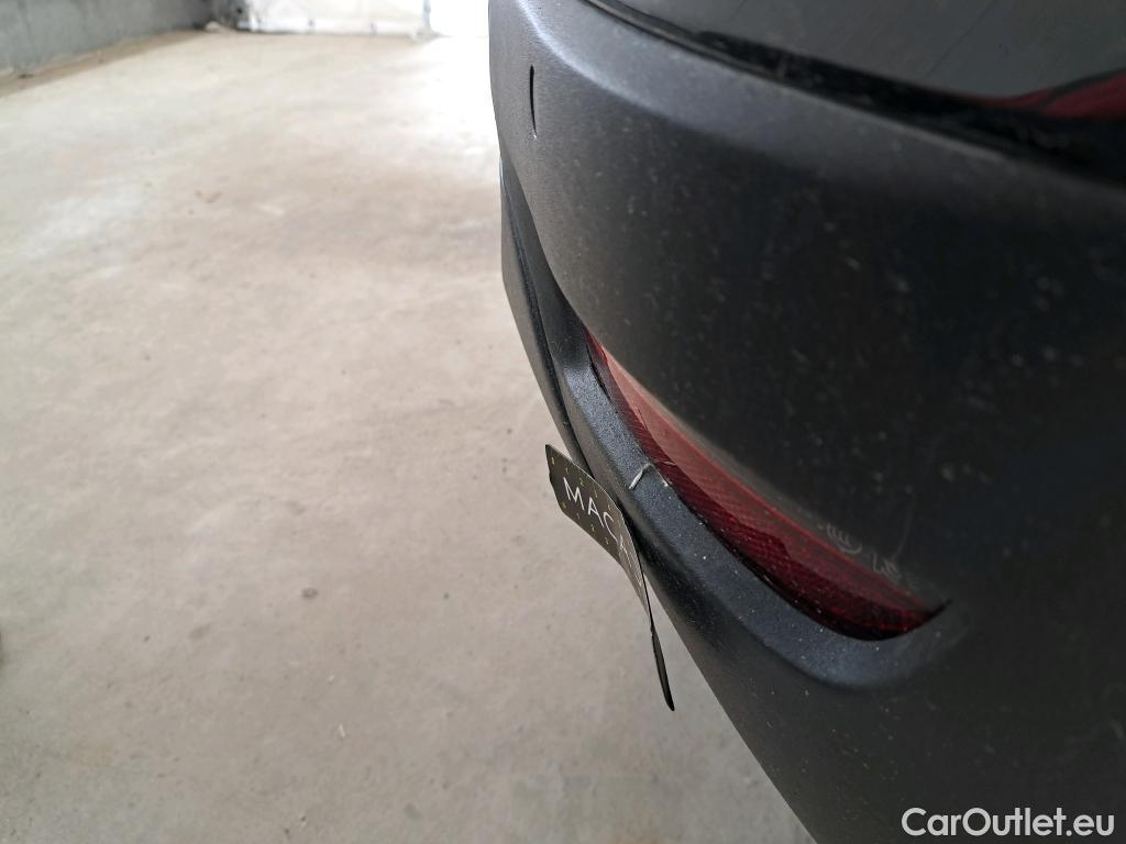  Renault  Captur  II Techno 1.6 E-TECH Hybrid 145CV BVA6 6E #21