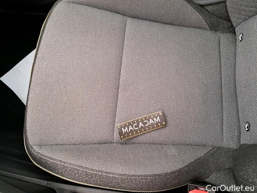  Renault  Captur  II Techno 1.6 E-TECH Hybrid 145CV BVA6 6E #34