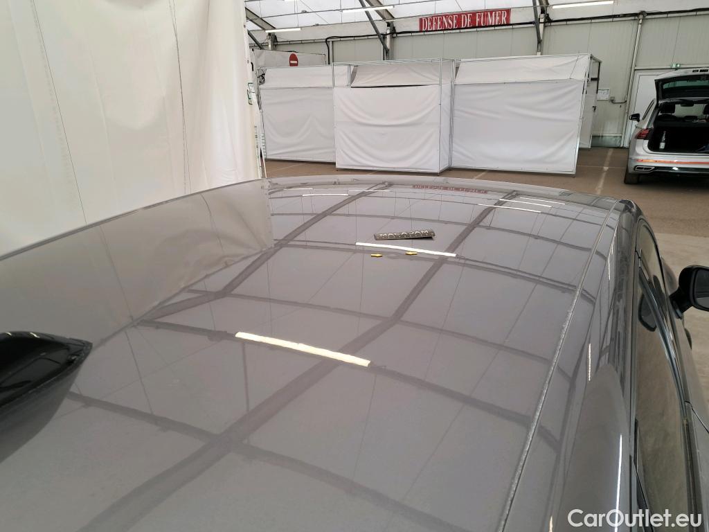  Renault  Captur  II Techno 1.6 E-TECH Hybrid 145CV BVA6 6E #31