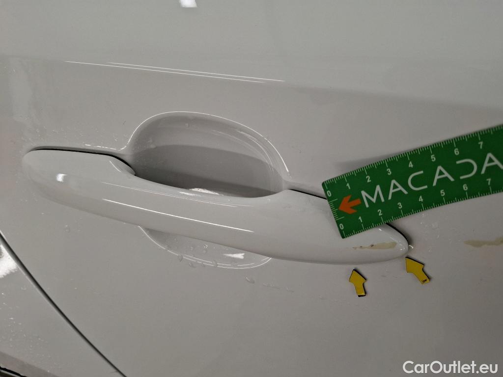  Toyota  Corolla TOYOTA  Touring Sports / 2018 / 5P / Break Hybride 122h Dynamic Business Beyond Zer #32